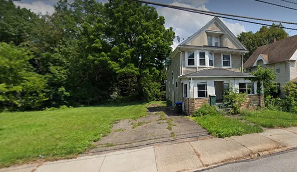 4 bed, 1709 sqft, $1,171 — Photo 1