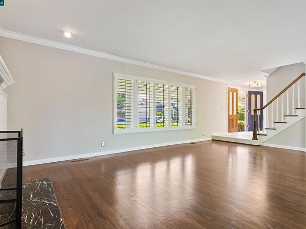 903 Meander Dr, Walnut Creek, CA 94598