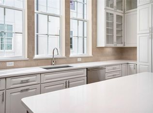 1403 Town Creek Dr, Austin, TX 78741