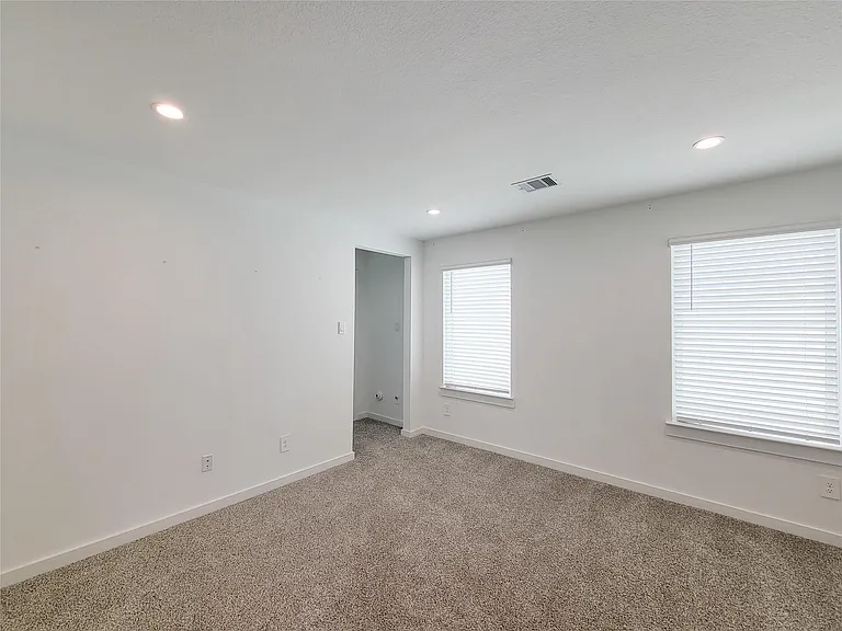 3225 Creston Gate Dr — Photo 20