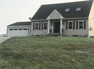 4 Lyndsay Rd, Sanford, ME 04073