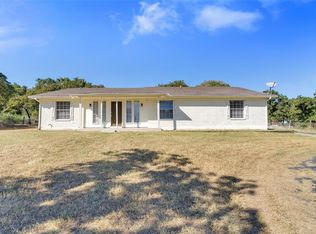 1024 Oak Lane Dr, Joshua, TX 76058