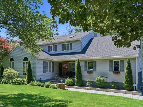 18 Tice Rd, West Milford Twp., NJ 07421