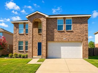 9116 Penny Ln, Fort Worth, TX 76123