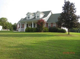 105 Brownfeather Rd, Clever, MO 65631