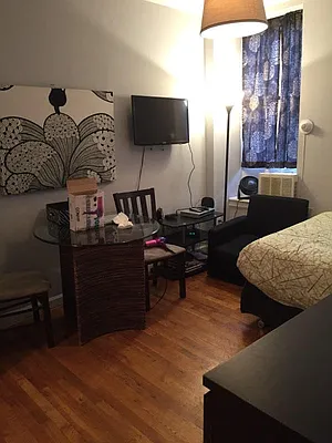 Rented by Gotham City Realty Group | media 15