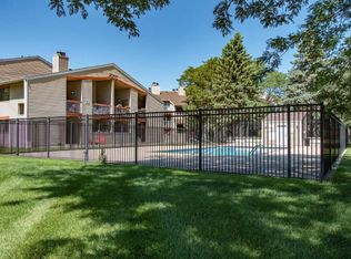 350 Shelard Pkwy Unit 304, Saint Louis Park, MN 55426