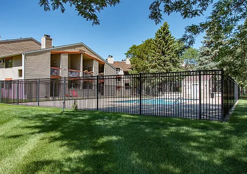 350 Shelard Pkwy #304 Photo 1