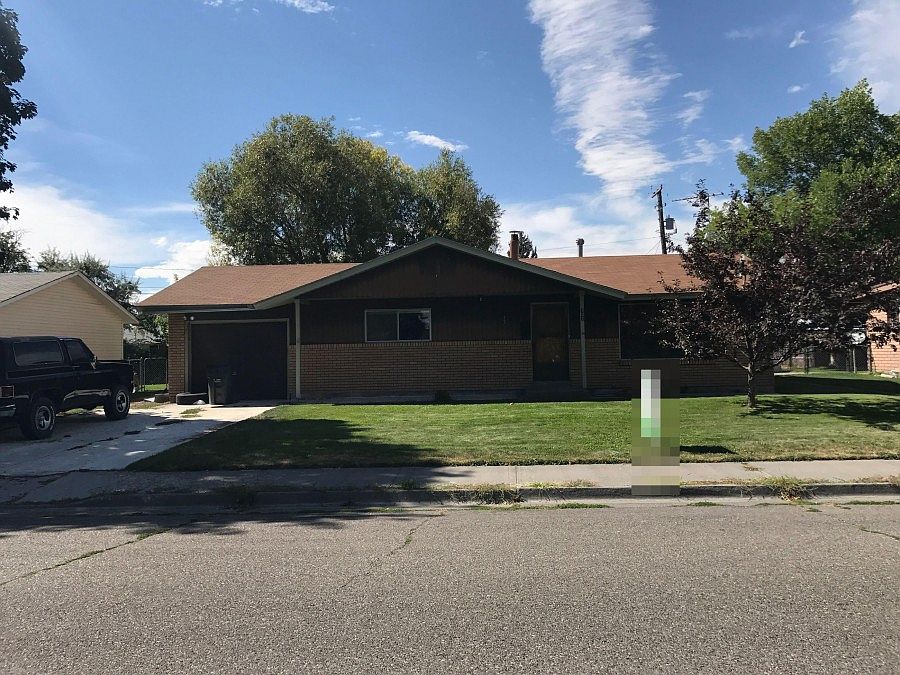 1st image of 751 Sykes Dr