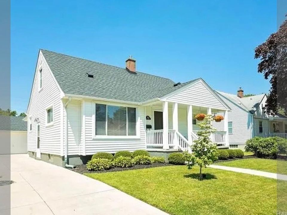 1st image of 716 S Marias Ave