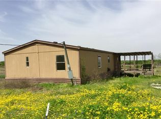 361 Mach Rd, Ennis, TX 75119