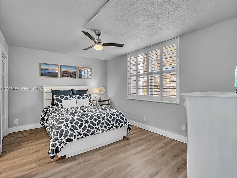 9340 Lagoon Pl #303 — Photo 26