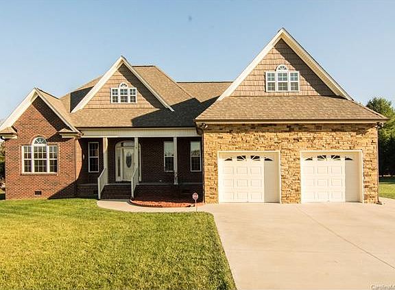 2nd image of 119 Ladybug Ct
