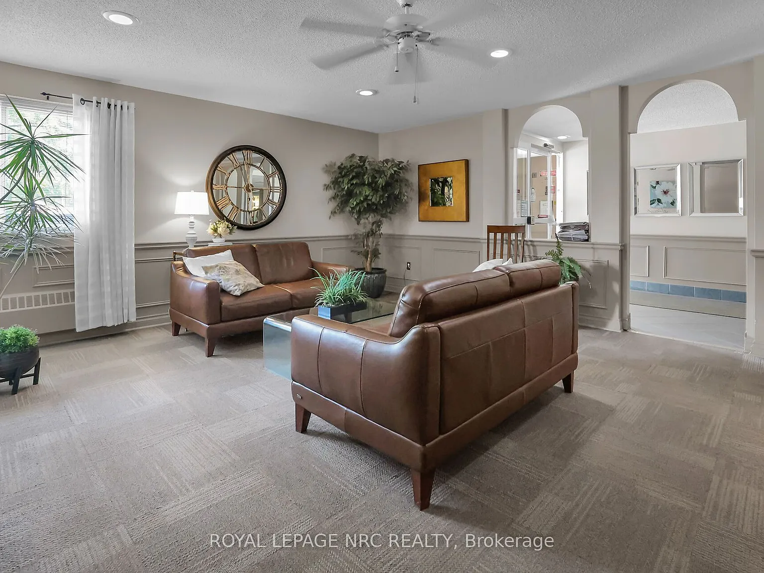 2 bed, $2,000 — Photo 2