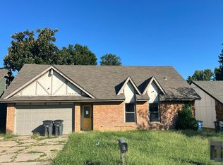 2929 W 66th St, Tulsa, OK 74132