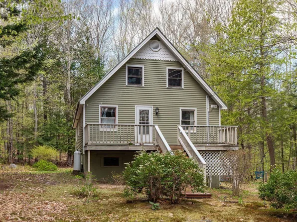 25 Brewster Hill Road, Tamworth, NH 03886