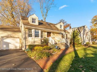 72 Delaware Ave, Metuchen, NJ