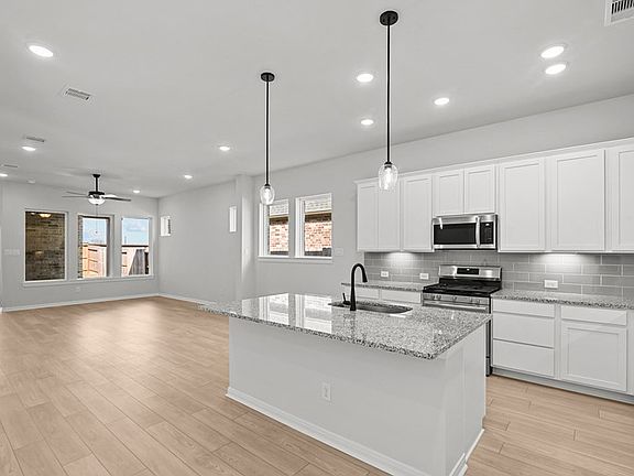 The Stonewood - Kitchen