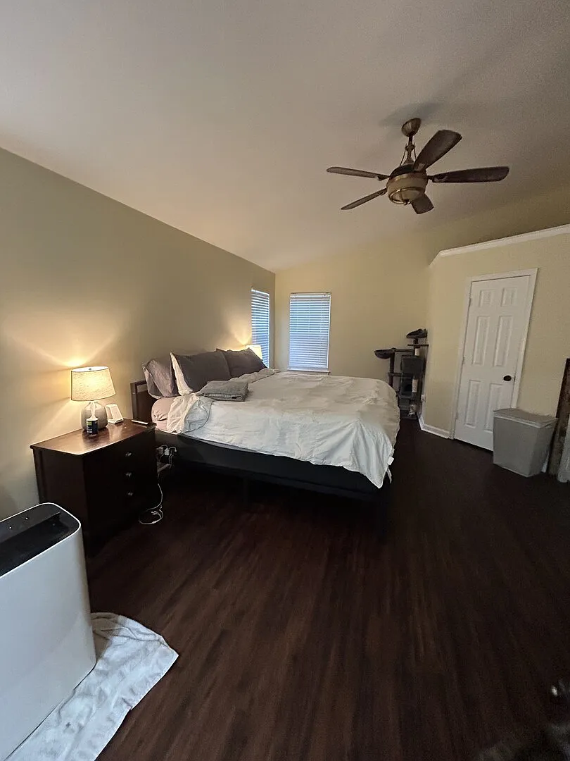 Fully Furnished, Remodeled Home in Waldorf — Photo 3