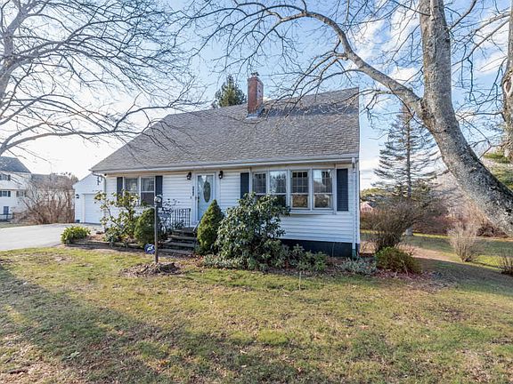 3rd image of 395 Stroudwater St
