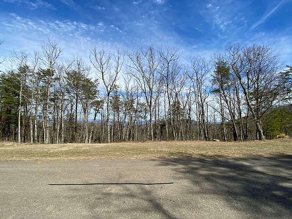 4th image of 153 Preserve Pkwy #L