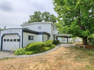 25 Holt St, North Chelmsford, MA 01863