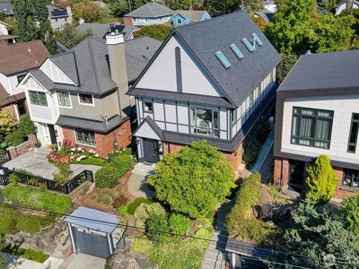 1610 3rd Avenue N, Seattle, WA, 98109