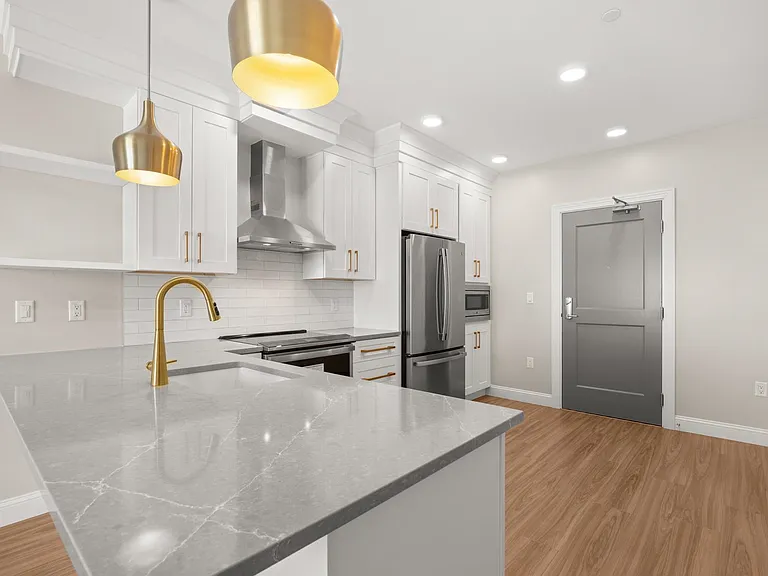 99 Foundry Pl #412 — Photo 4