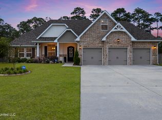 2967 Juliette Dr, Ocean Springs, MS 39564