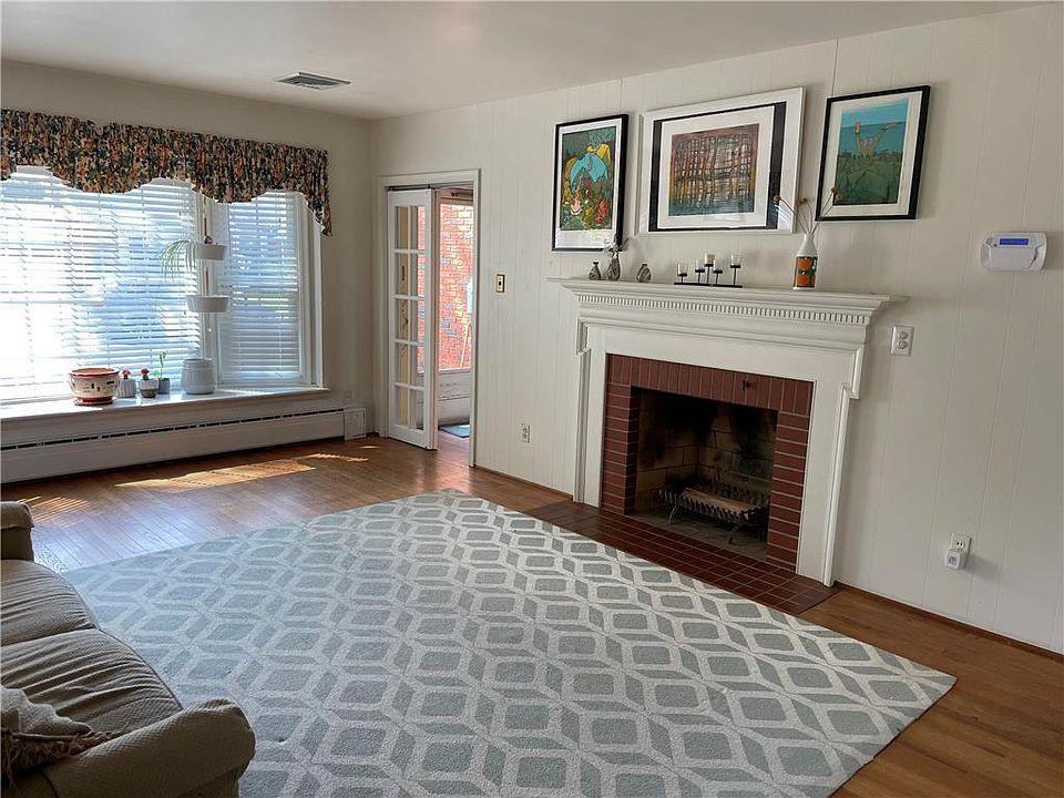 515 N 2nd St, Emmaus, PA 18049 Zillow
