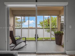 Ivanhoe, Pembroke Pines, FL 33027