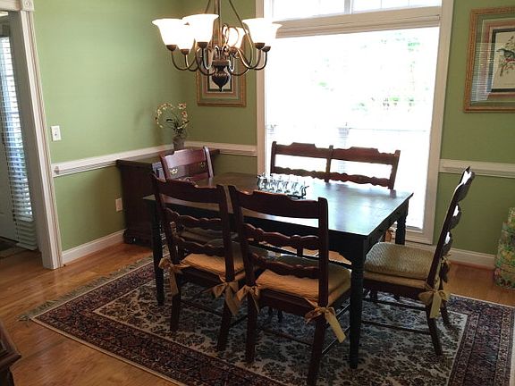 3rd image of 2723 Sawgrass Ln