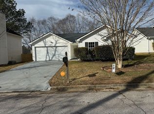 3711 Salem Chapel Dr, Lithonia, GA 30038