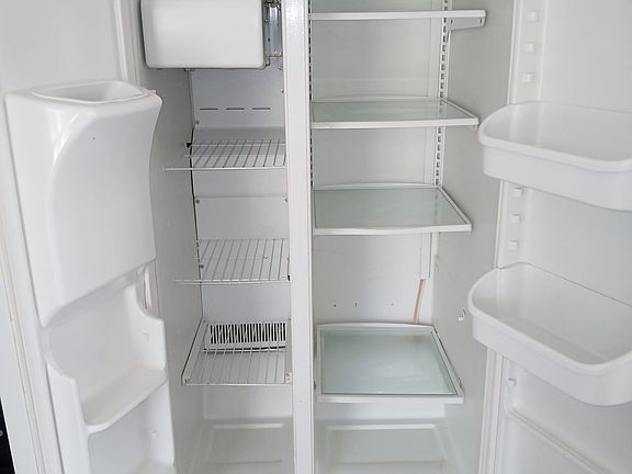 5th image of 2107 Avenue L #C