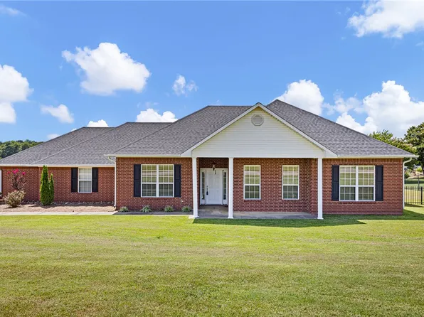 10016 Susan St, Danville, AR 72833