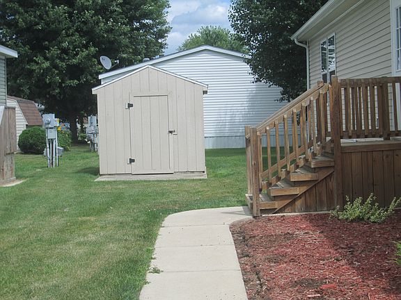 2nd image of 28319 Beechwood Dr #234