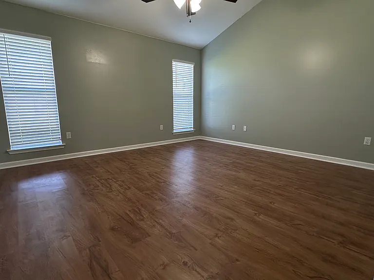 6365 Oak Leaf Dr — Photo 6