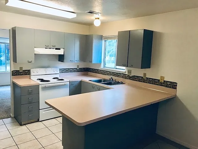 773 W 640 S — Photo 2