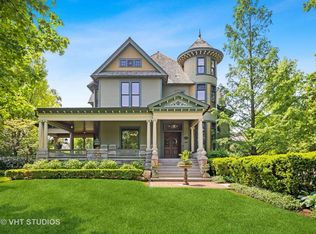 202 E 4th St, Hinsdale, IL 60521