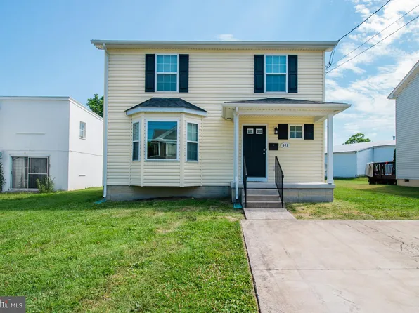 447 E Queen St, Strasburg, VA 22657