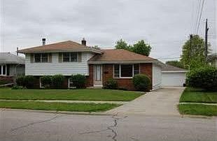 1st image of 9300 Wildwood Dr