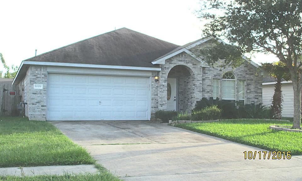 1st image of 8009 Big Oak Dr