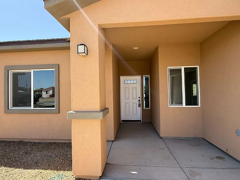 1530 Jose Ave — Photo 3