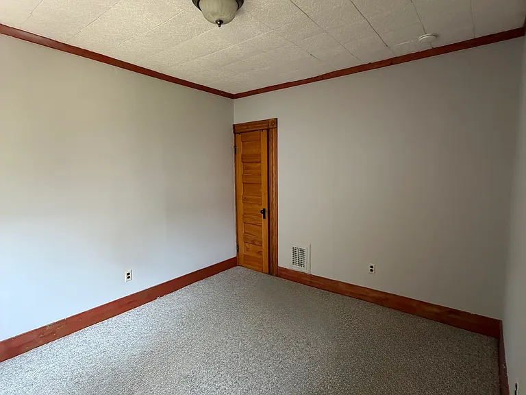 91 Hill St #2 — Photo 15
