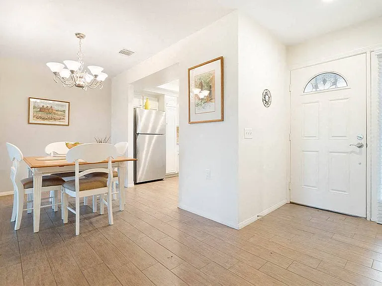 Westmont Village Homes — Photo 13
