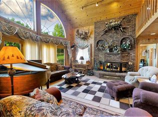 05757 Boyne City Rd, Charlevoix, MI 49720