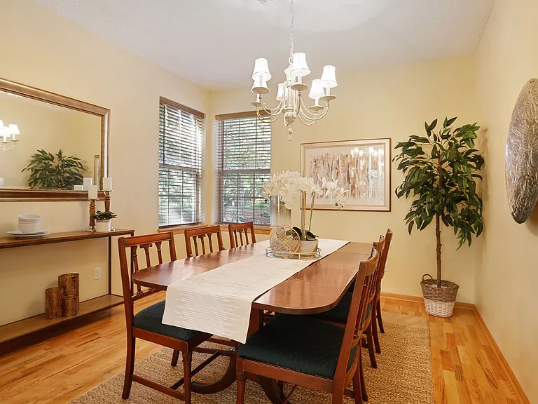 16487 Jarreau Ct — Photo 15