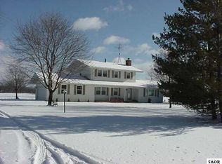 13705 S Vernon Rd, Byron, MI 48418