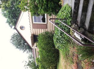 8023 19th Ave NE, Seattle, WA 98115