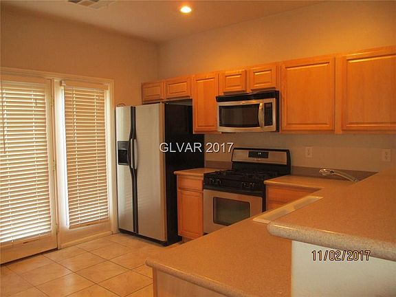 3rd image of 8458 Pico Rivera Ave